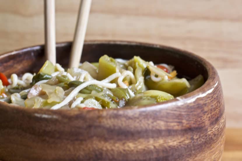 Vegan Chinese 5Spice Noodle Soup [glutenfree + oilfree] • Healthy Helper
