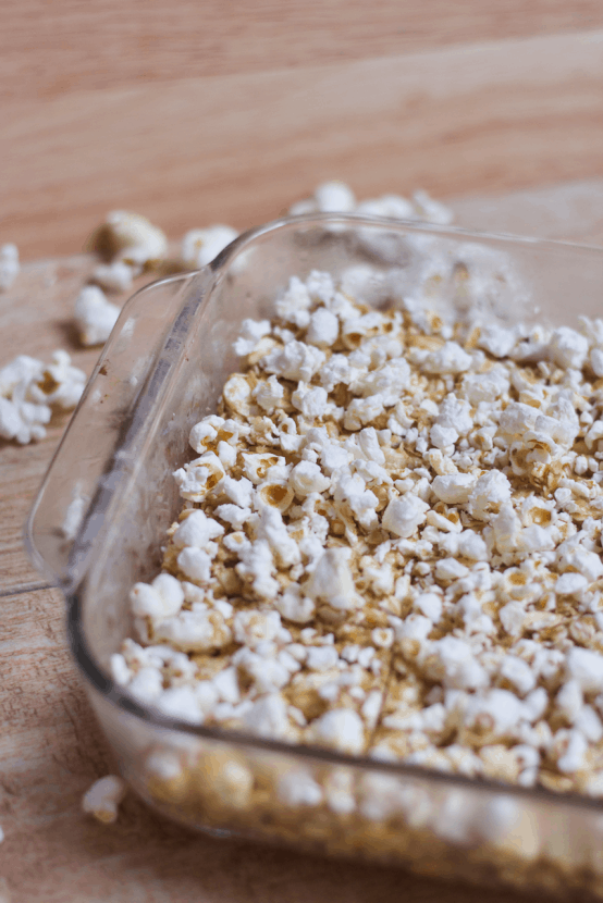 No Bake Sweet n' Salty Popcorn Bars [glutenfree + vegan option